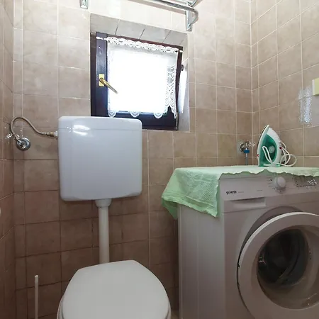 Marija 841 شقة بولا