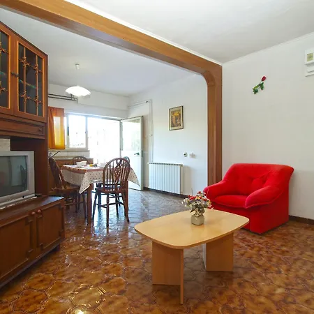 Marija 841 شقة بولا