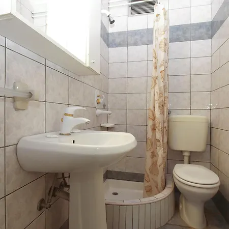 아파트 Marija 841 풀라