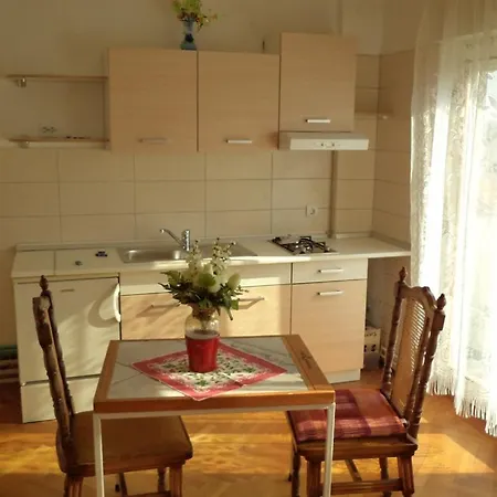 Marija 841 Apartment