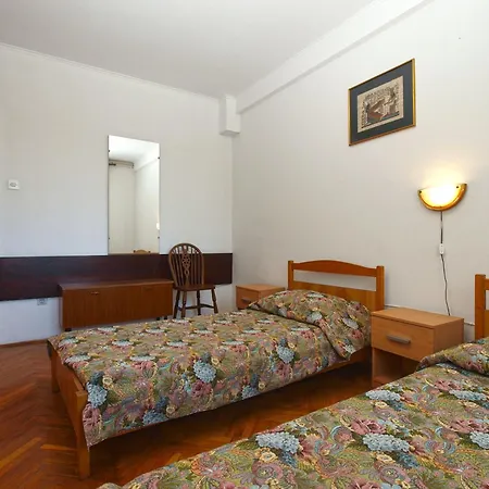 Marija 841 Apartment